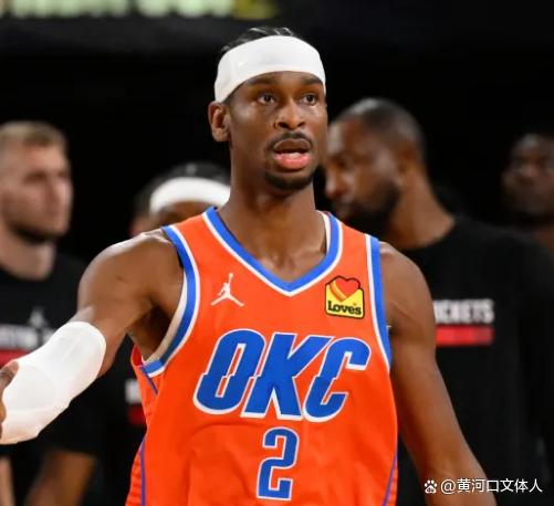 雄鹿再胜雷霆，字母哥发挥稳定砍下关键得分