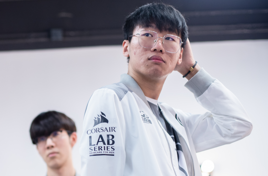 南极球队选手训练备战，争夺冠军希望大增