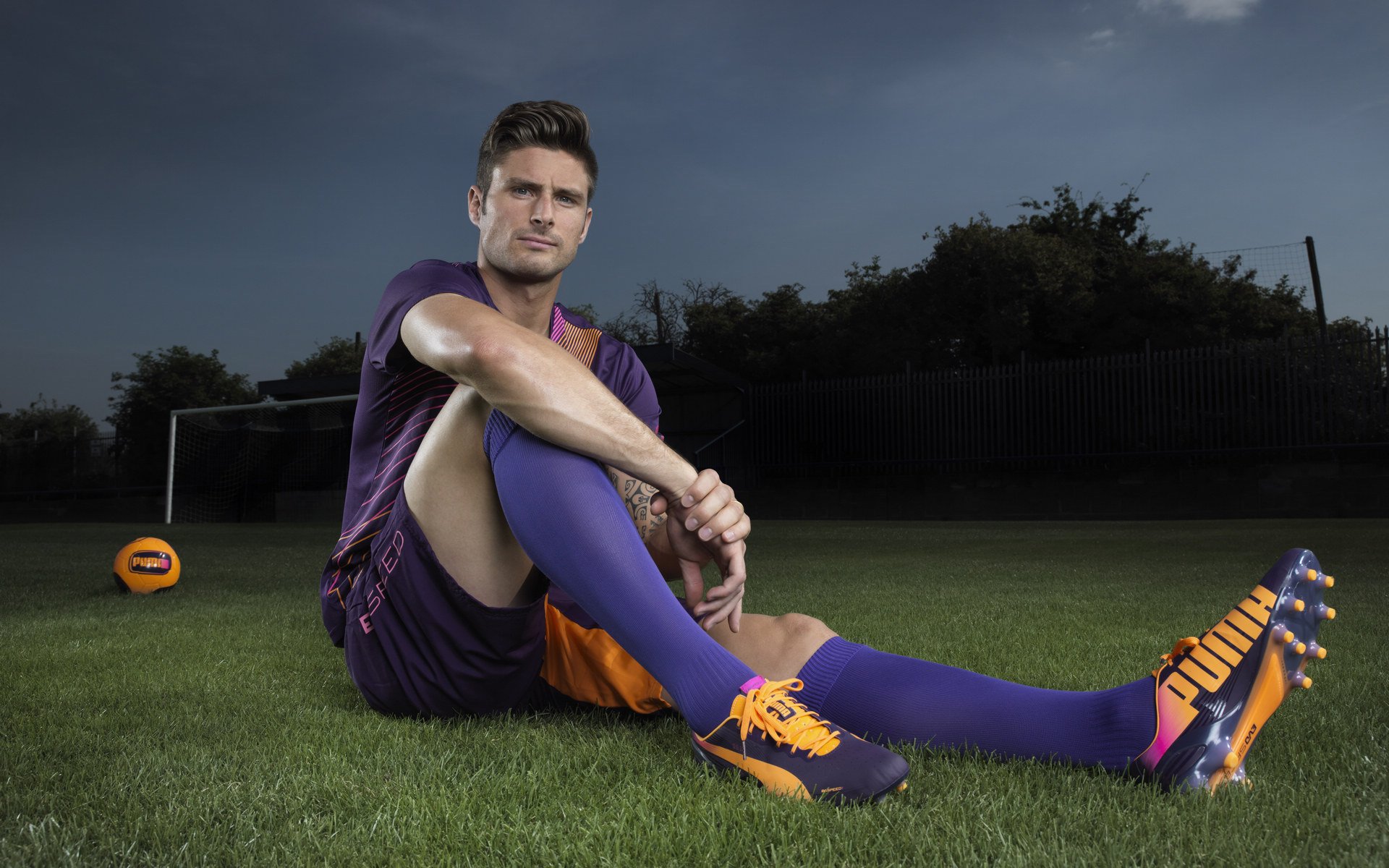 街道上的心跳，F1之夜与卡马文加的关键战